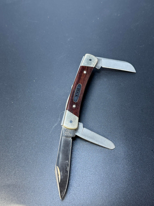 Buck Knives