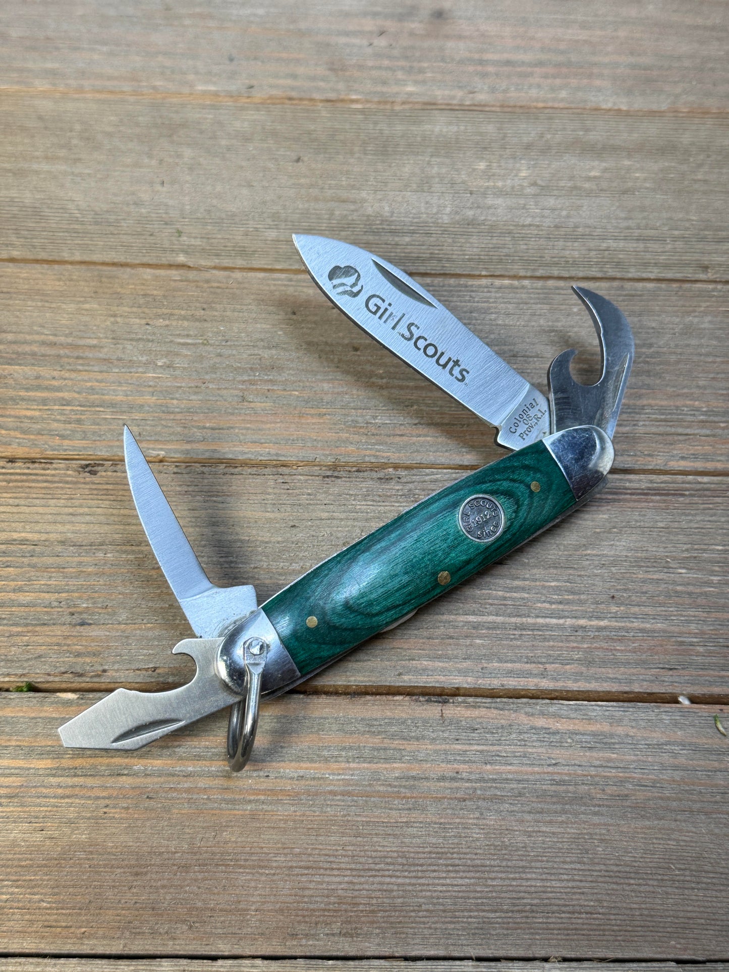 Factory Seconds, Discontinued Knives and Accessories