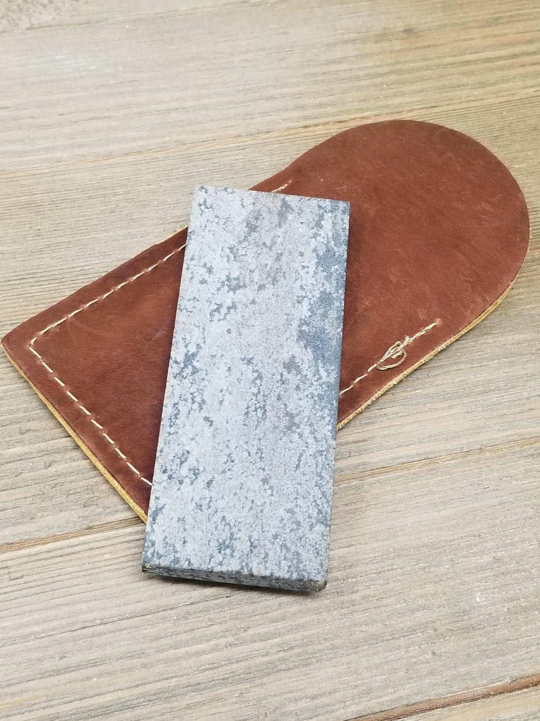 Colonial Knife Adds Arkansas Wet Stone To The Product Line