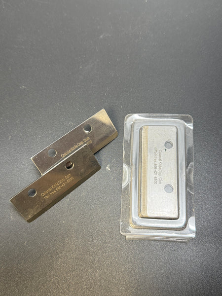 Military & Government-Issue Knives