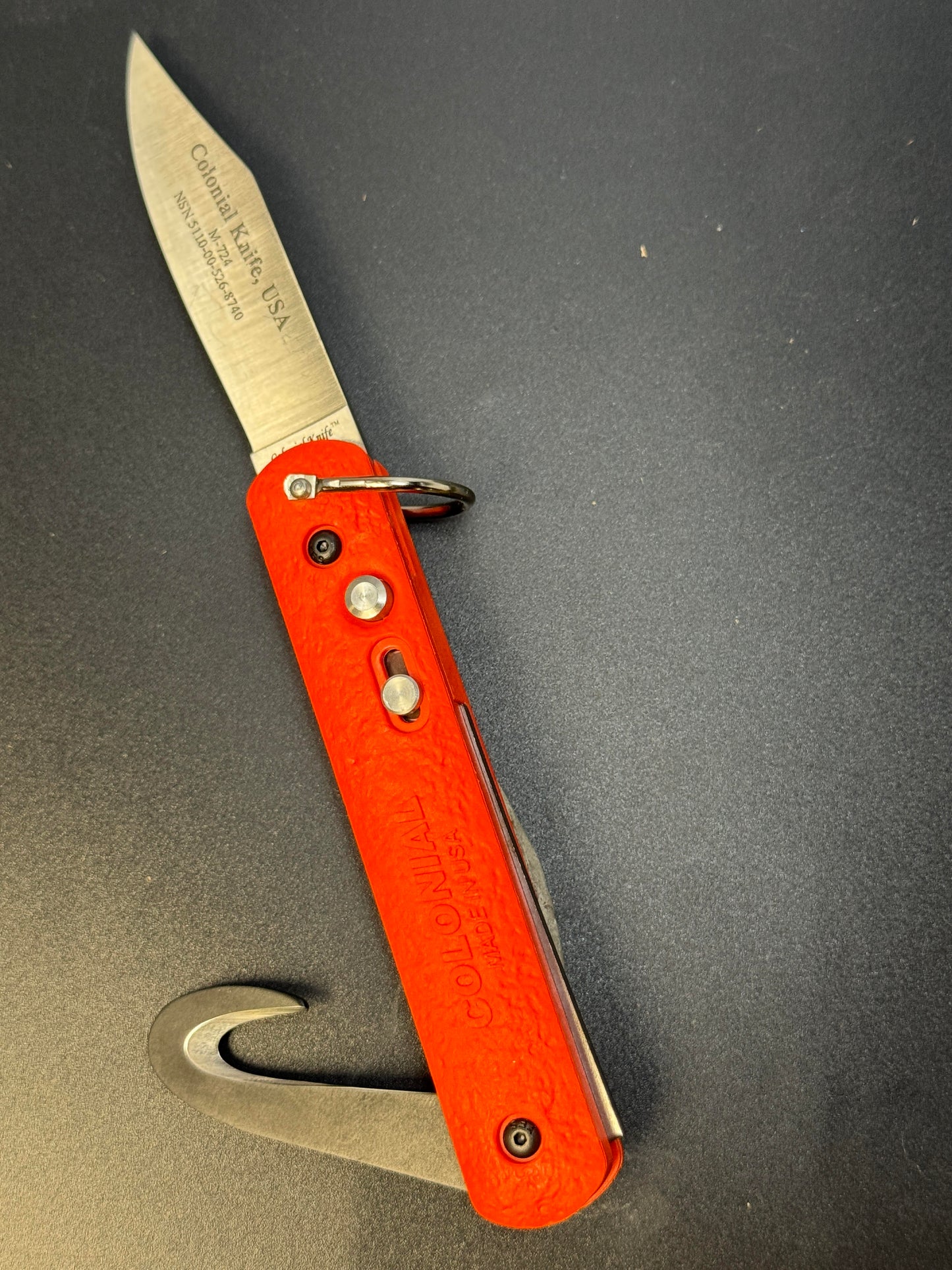 Military & Government-Issue Knives