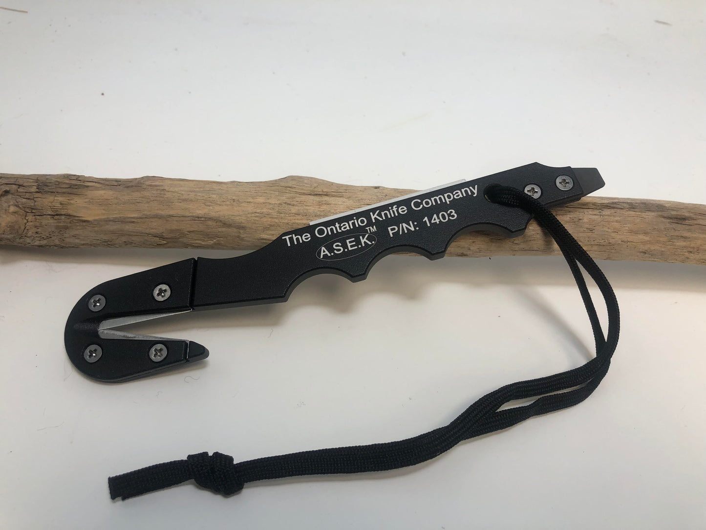 NSN 5110-00-524-6924 J-knife rescue tool