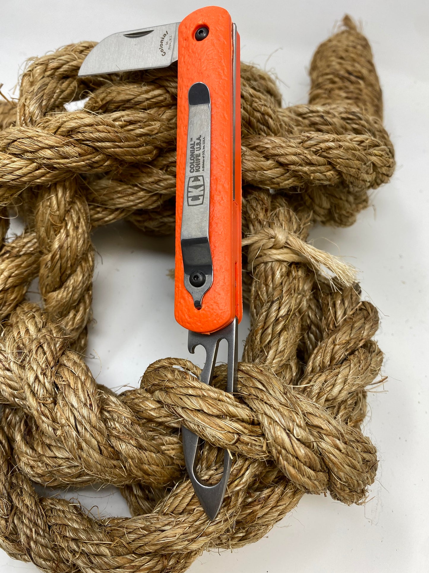 Shackle-Key multi-tool use-made in USA