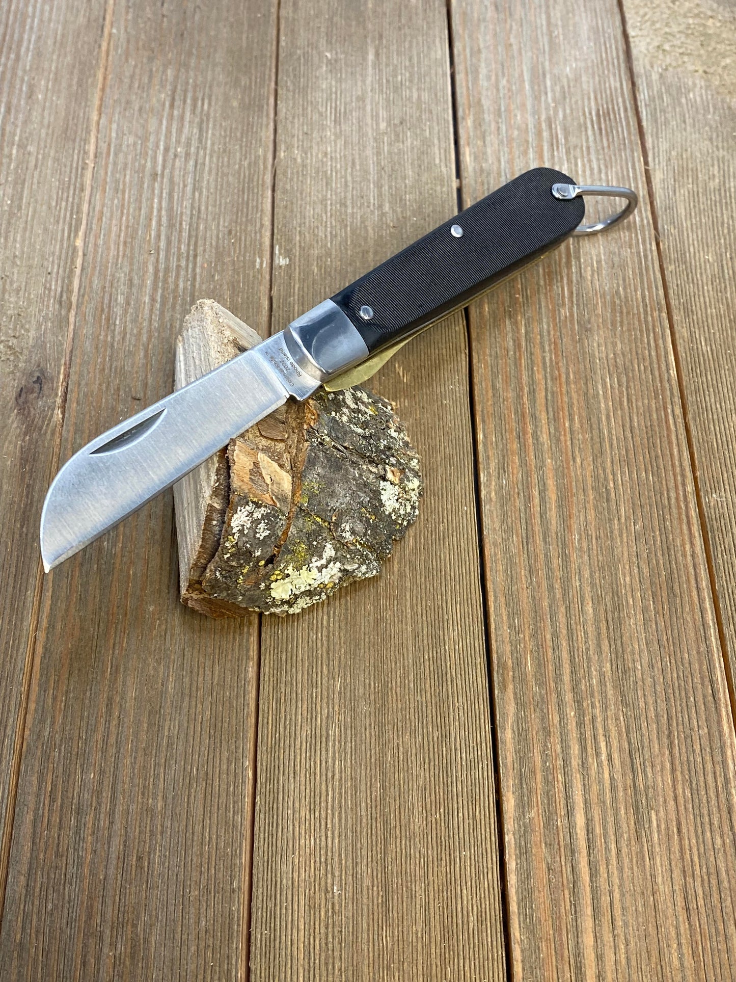 NSN 5110-00-240-5943 Electrician Tool, Flat tip screwdriver, wire stripper TAA compliant